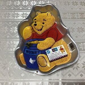 Wilton Winnie the Pooh Cake Pan Vintage